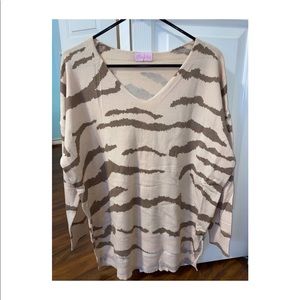 Cute brand new sweater!